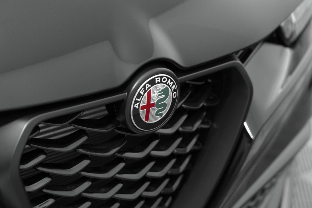 new 2025 Alfa Romeo Tonale car, priced at $46,125