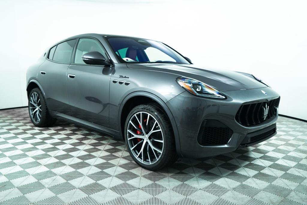 new 2024 Maserati Grecale car, priced at $78,920