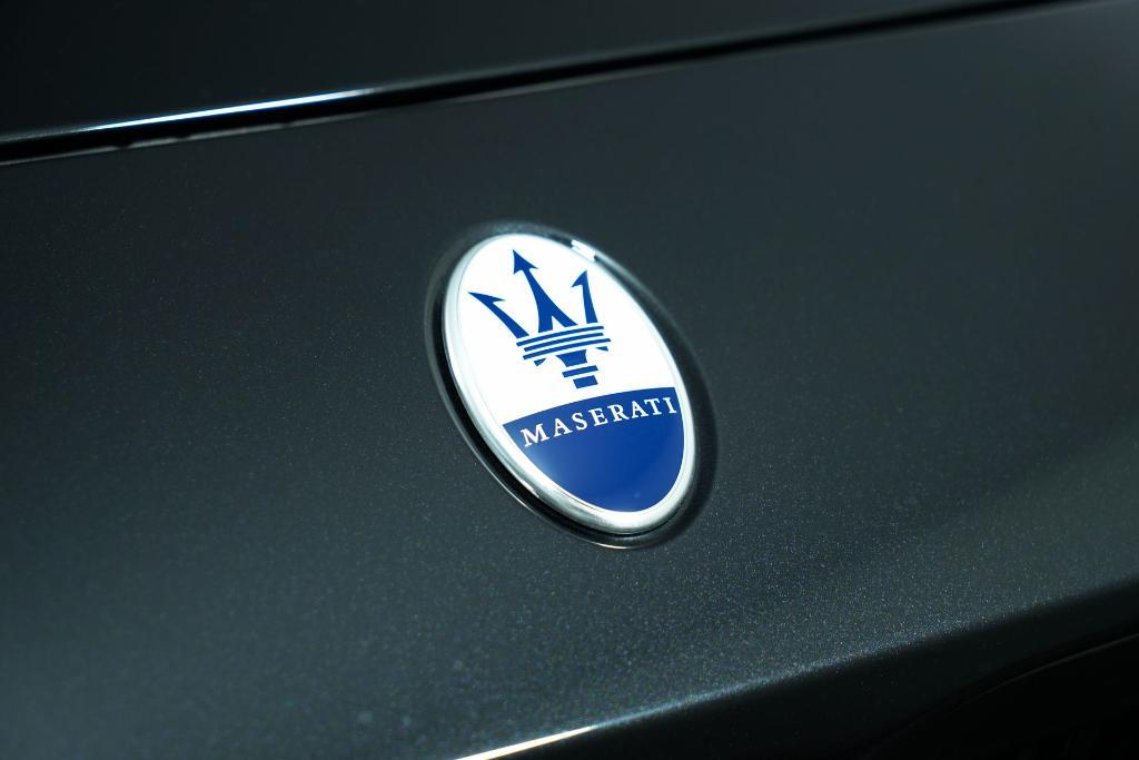 new 2024 Maserati Grecale car, priced at $84,990