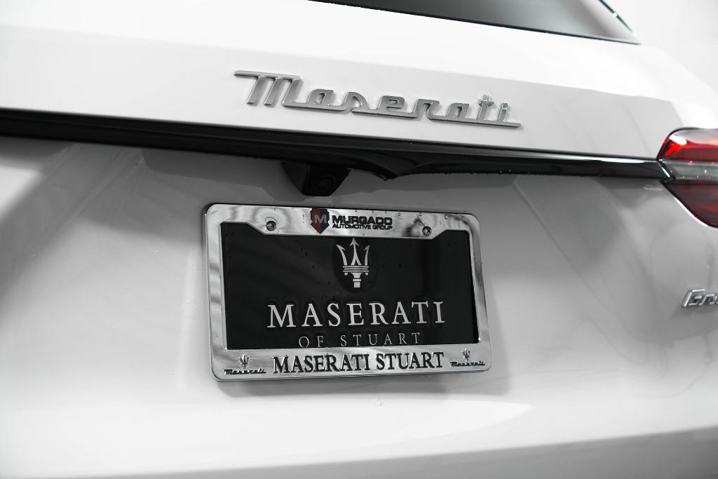 new 2025 Maserati Grecale car, priced at $100,945