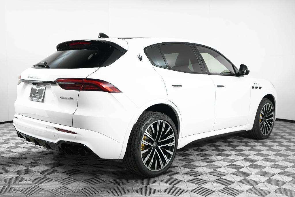 new 2025 Maserati Grecale car, priced at $100,945