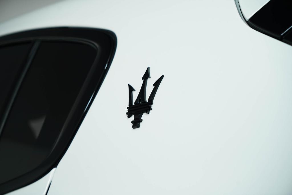 new 2025 Maserati Grecale car, priced at $97,305