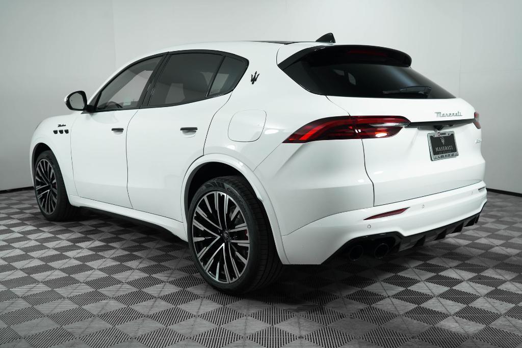 new 2025 Maserati Grecale car, priced at $97,305