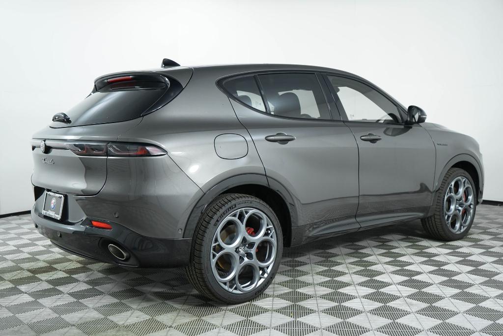 new 2024 Alfa Romeo Tonale car, priced at $46,645