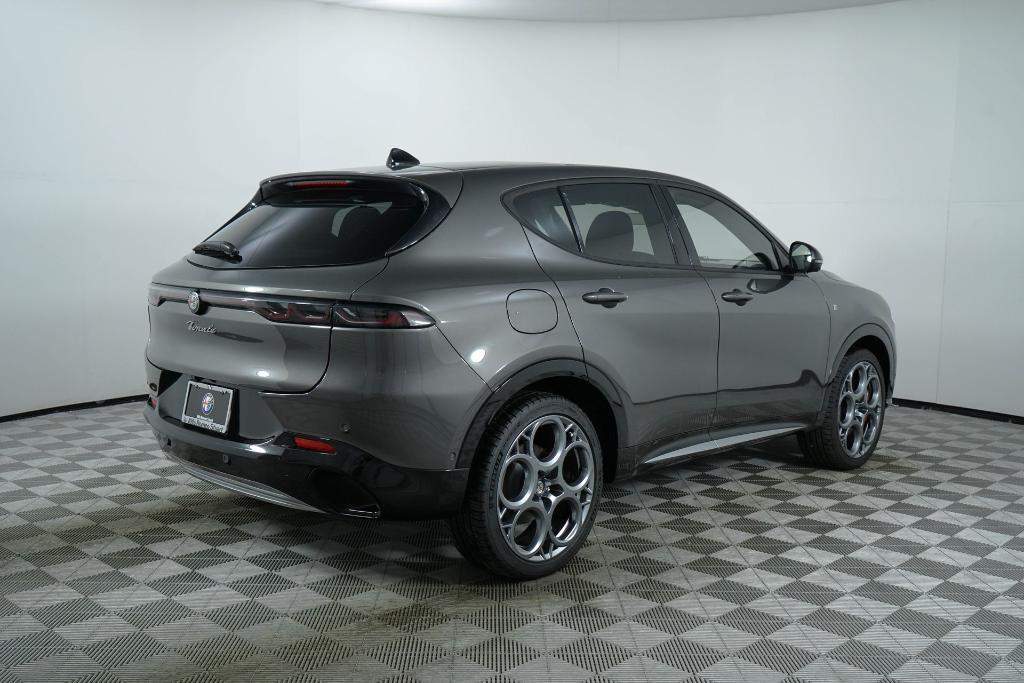 new 2024 Alfa Romeo Tonale car, priced at $43,950