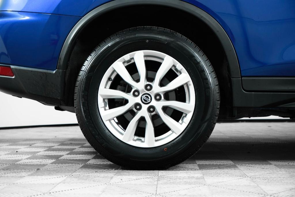 used 2020 Nissan Rogue car, priced at $15,000