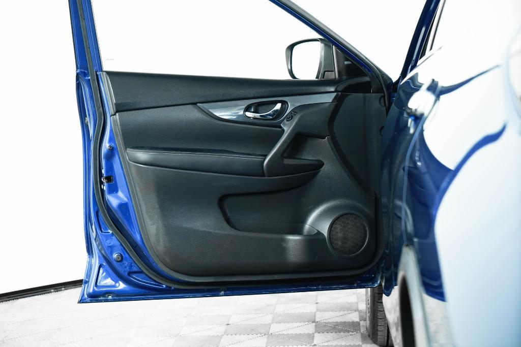 used 2020 Nissan Rogue car, priced at $15,000