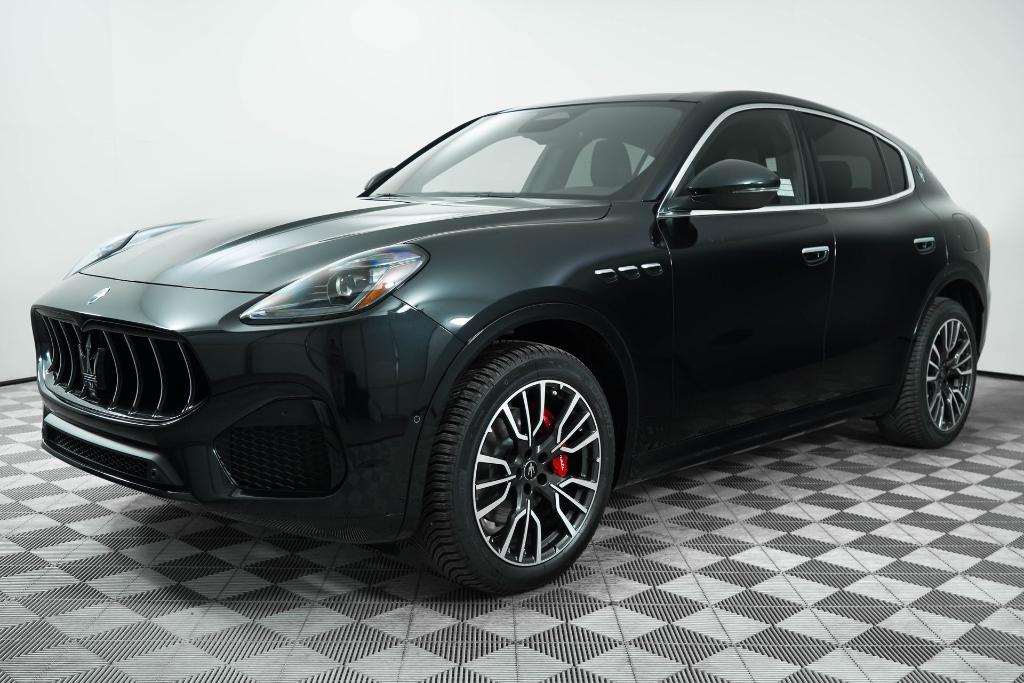 new 2025 Maserati Grecale car, priced at $85,995