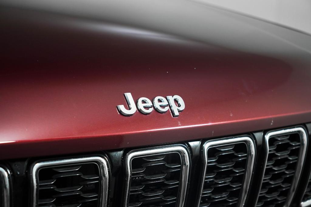 used 2022 Jeep Grand Cherokee L car, priced at $29,933