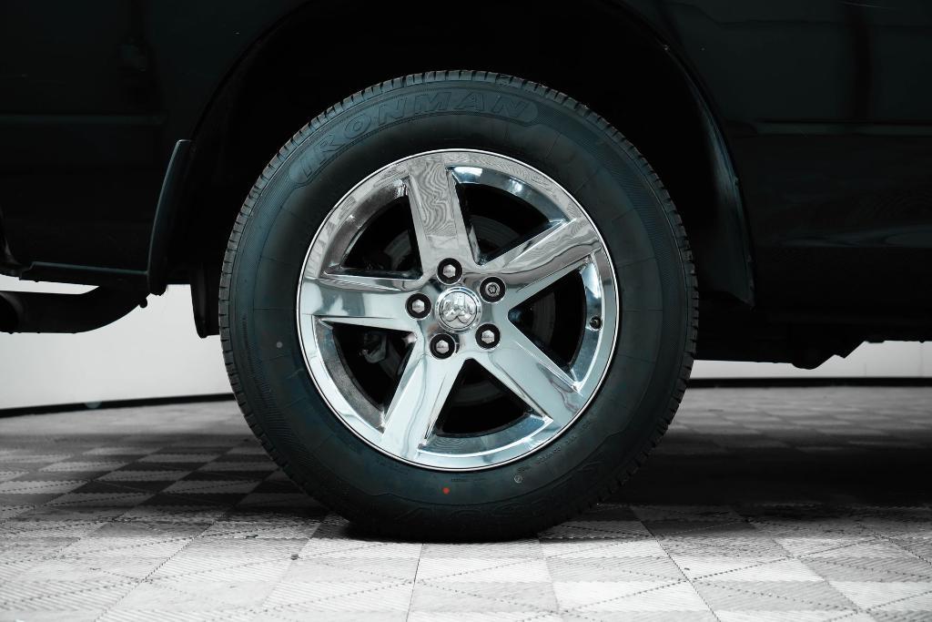 used 2018 Ram 1500 car, priced at $13,000