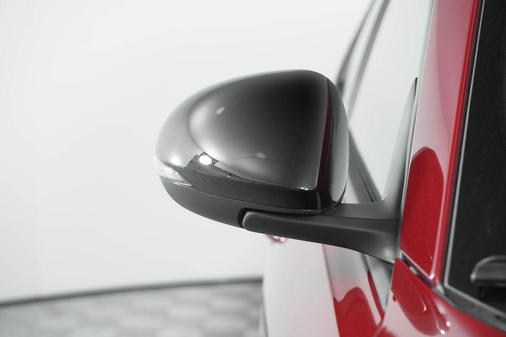 new 2025 Alfa Romeo Tonale car, priced at $39,225