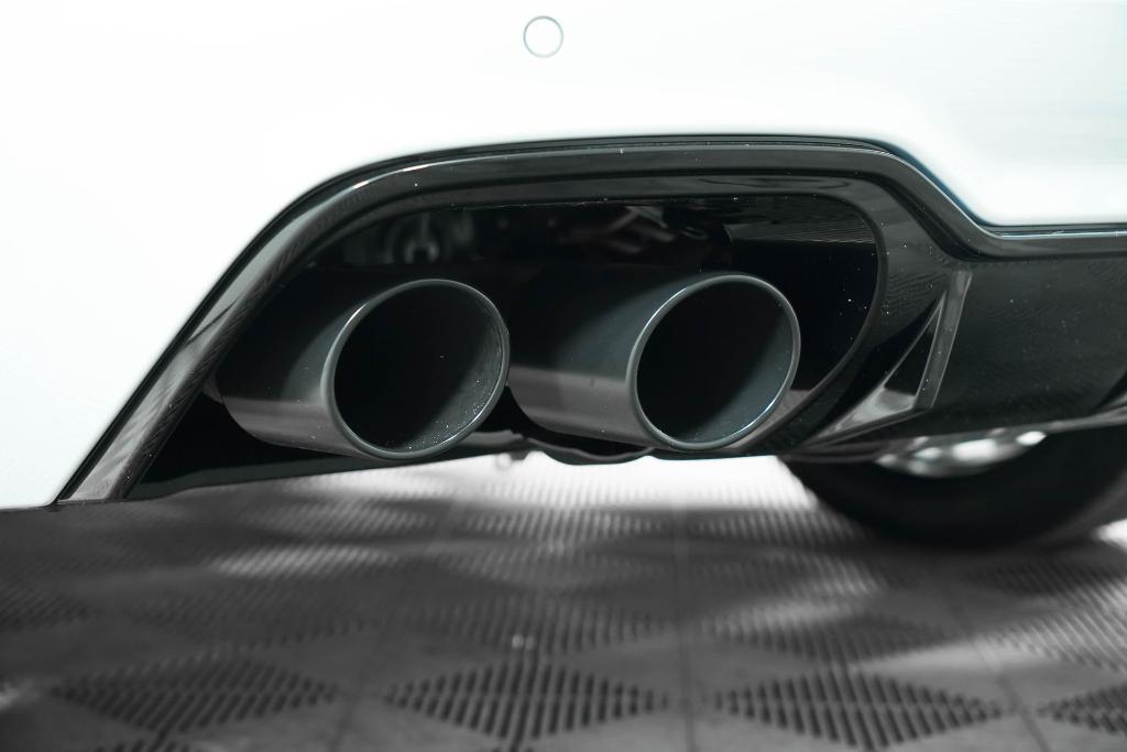 new 2025 Maserati Grecale car, priced at $97,965