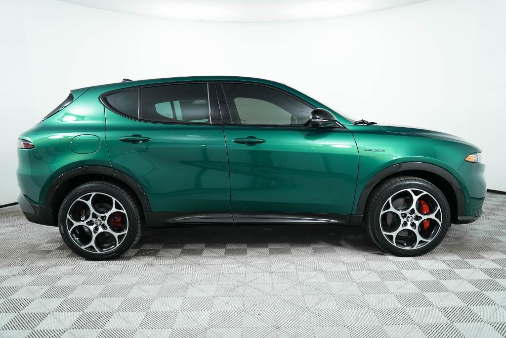 new 2024 Alfa Romeo Tonale car, priced at $45,340