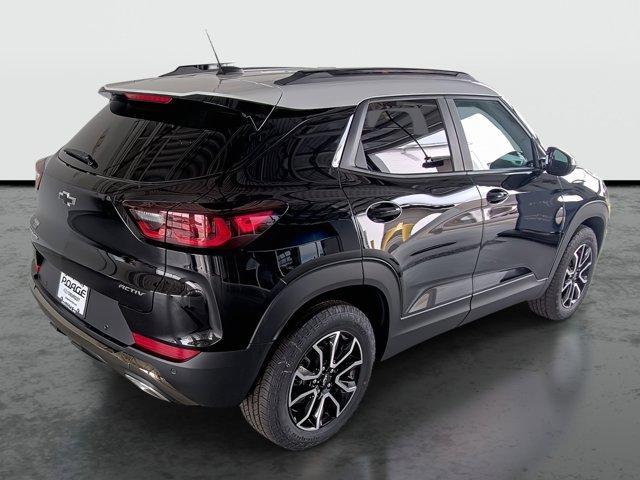 new 2025 Chevrolet TrailBlazer car, priced at $28,985