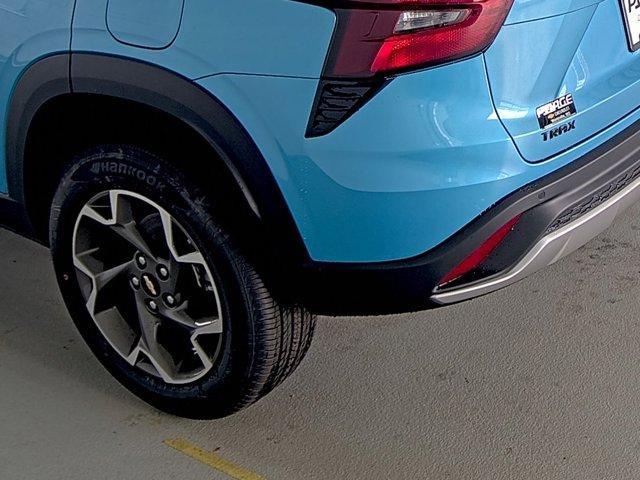 new 2025 Chevrolet Trax car, priced at $24,755