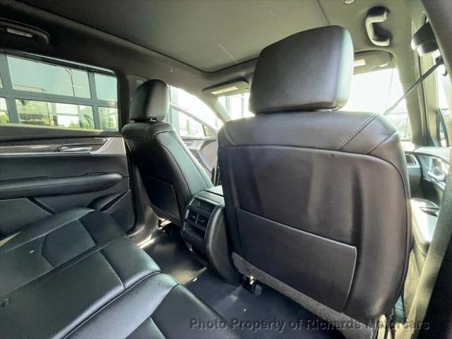 used 2023 Cadillac XT5 car, priced at $38,000