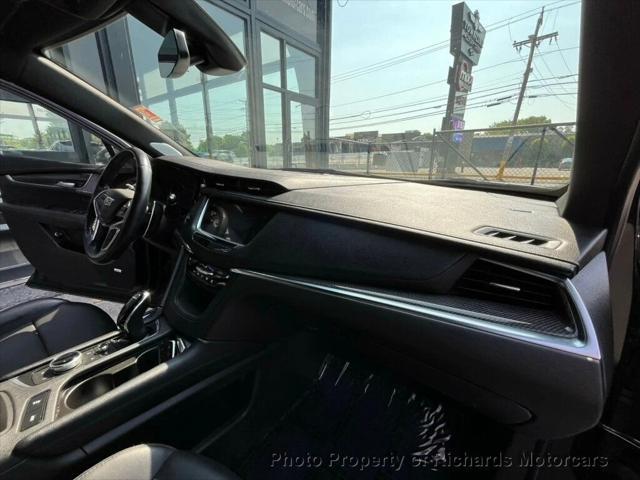 used 2023 Cadillac XT5 car, priced at $38,000