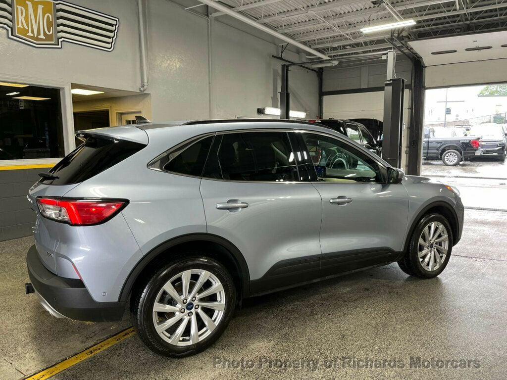 used 2022 Ford Escape car, priced at $27,500