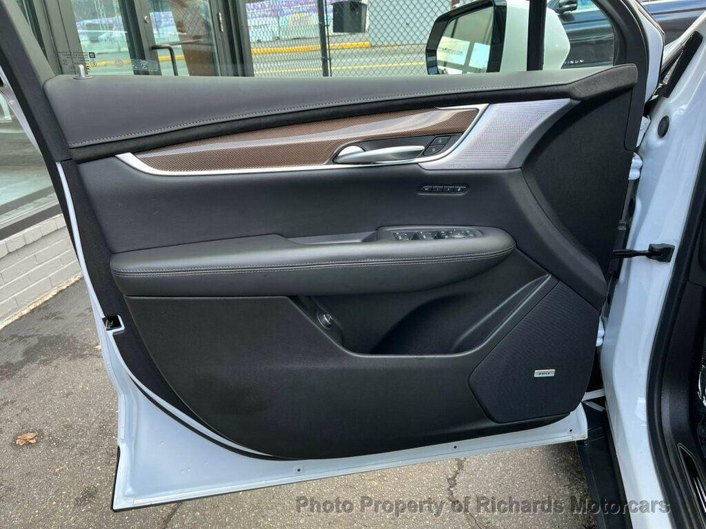 used 2024 Cadillac XT5 car, priced at $45,890