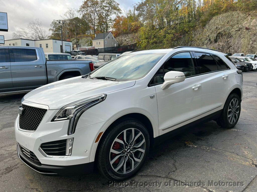 used 2024 Cadillac XT5 car, priced at $45,890