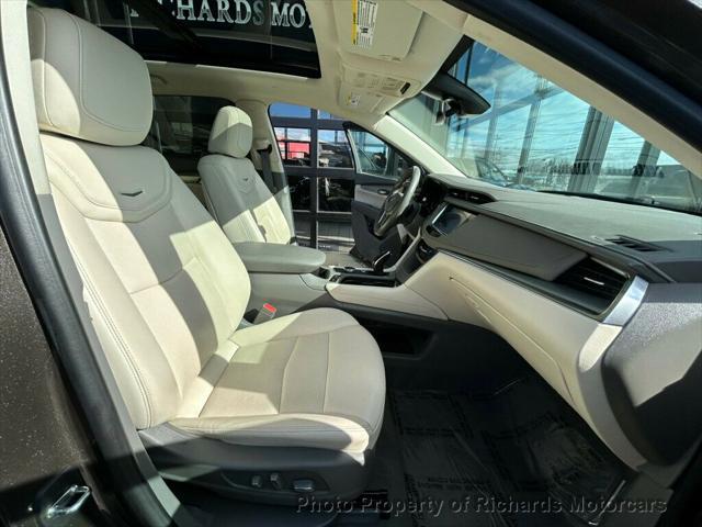 used 2020 Cadillac XT5 car, priced at $27,500