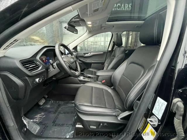 used 2022 Ford Escape car, priced at $23,500