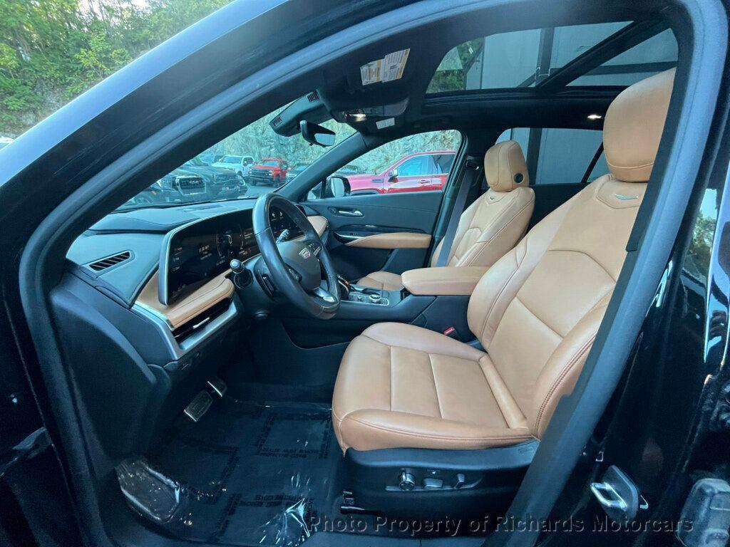 used 2024 Cadillac XT4 car, priced at $32,500