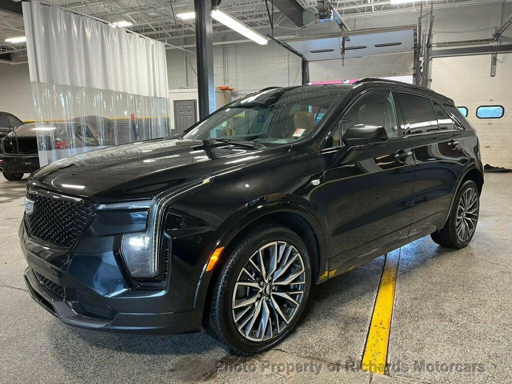 used 2024 Cadillac XT4 car, priced at $33,200