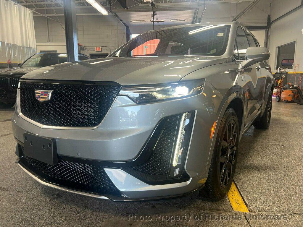 used 2024 Cadillac XT6 car, priced at $45,890
