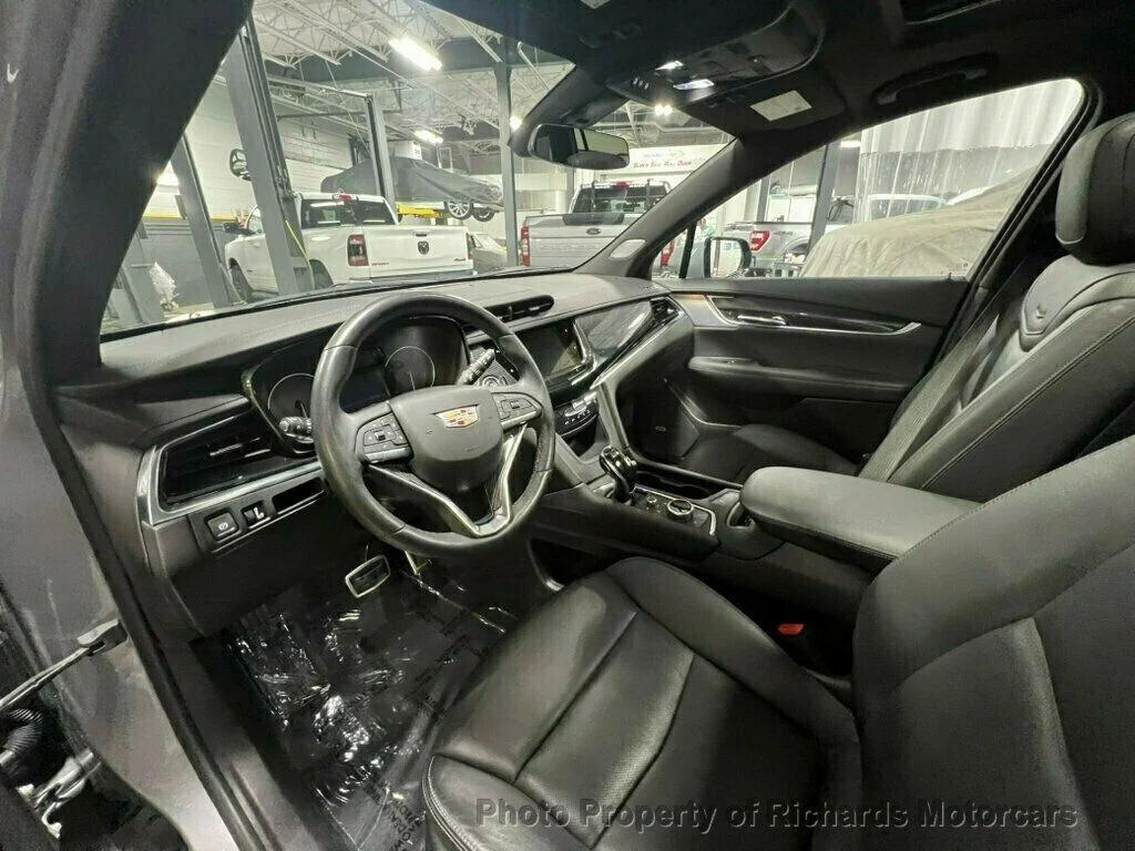 used 2024 Cadillac XT6 car, priced at $45,890