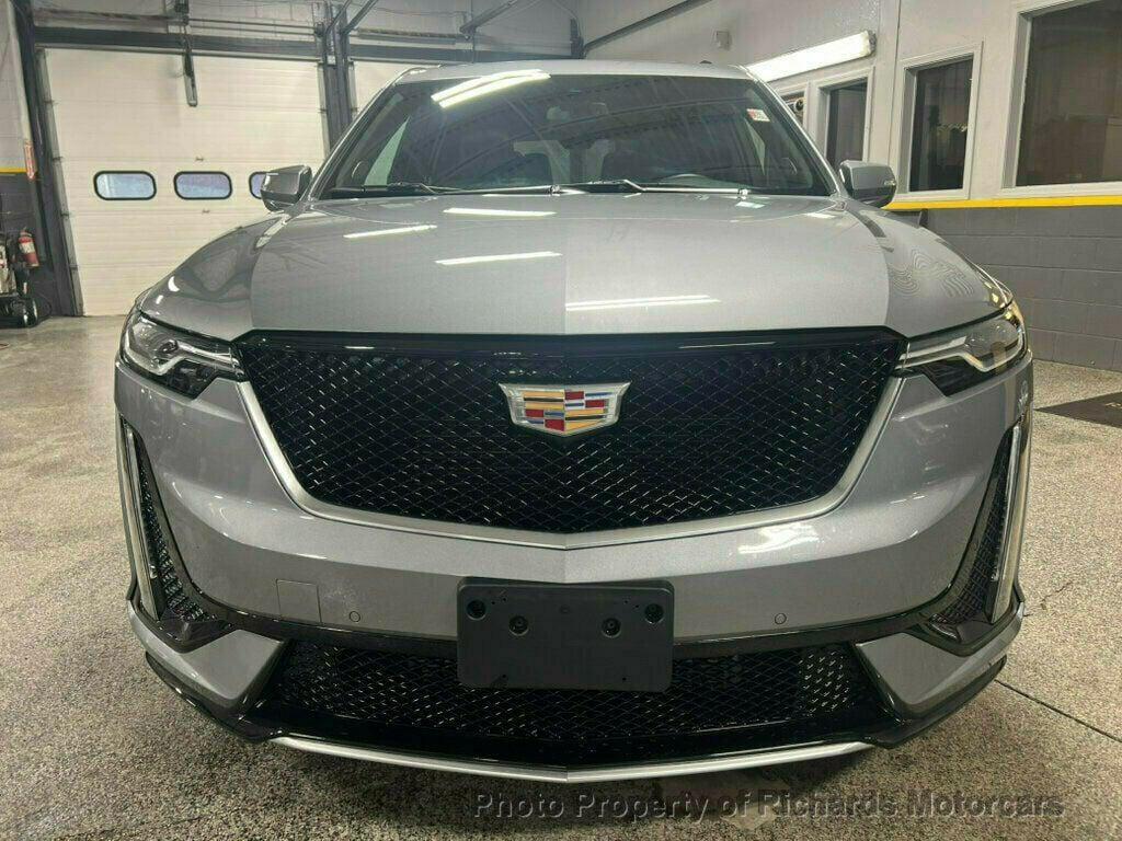 used 2024 Cadillac XT6 car, priced at $45,890