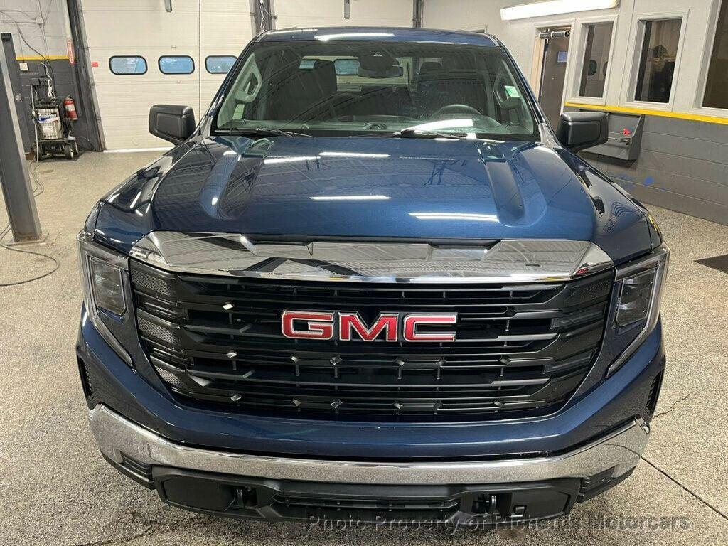 used 2022 GMC Sierra 1500 car, priced at $32,200