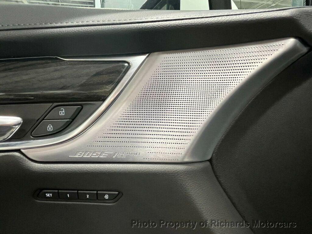 used 2023 Cadillac XT6 car, priced at $41,900