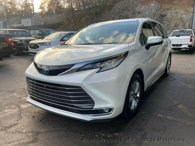 used 2022 Toyota Sienna car, priced at $53,500