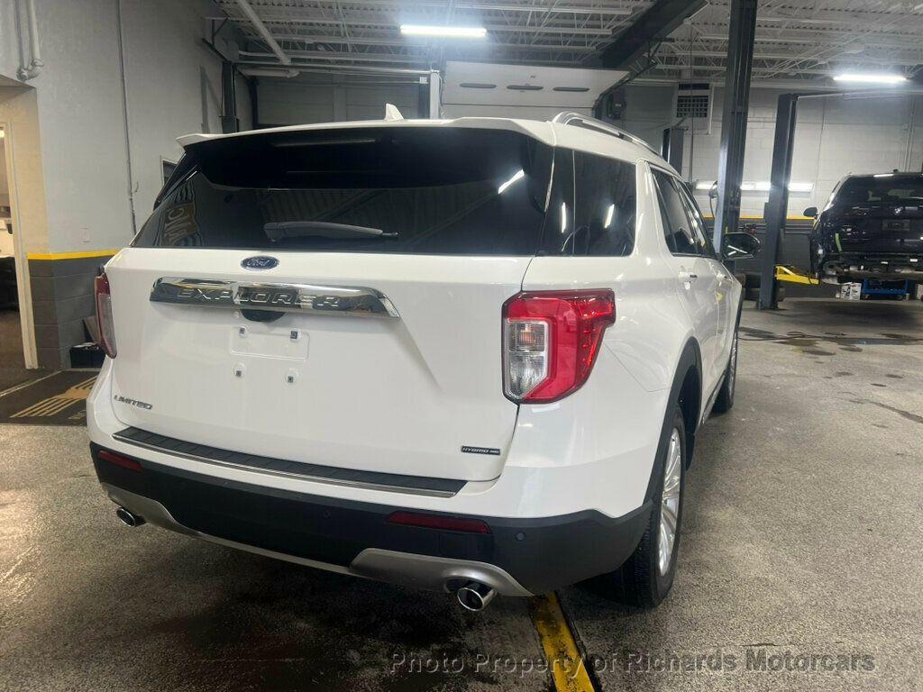used 2022 Ford Explorer car