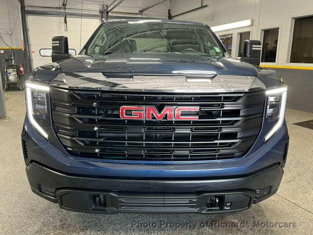 used 2022 GMC Sierra 1500 car, priced at $37,000