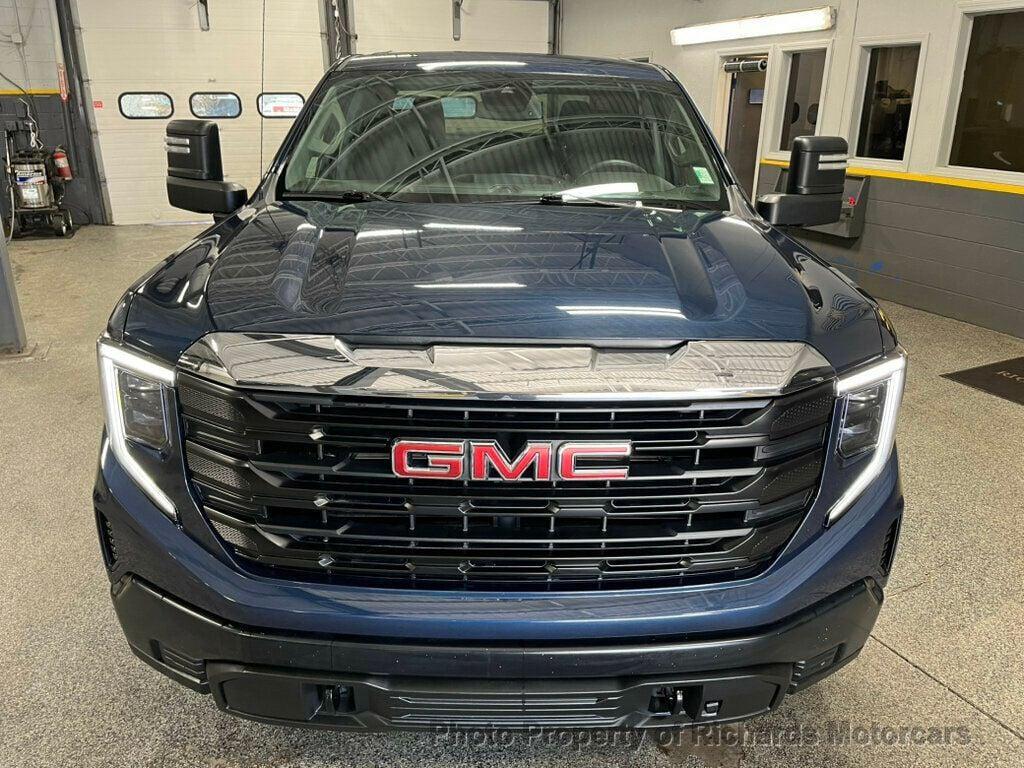 used 2022 GMC Sierra 1500 car, priced at $37,000