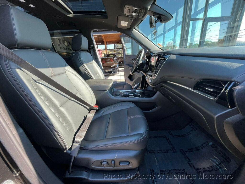 used 2024 Chevrolet Traverse car, priced at $40,500