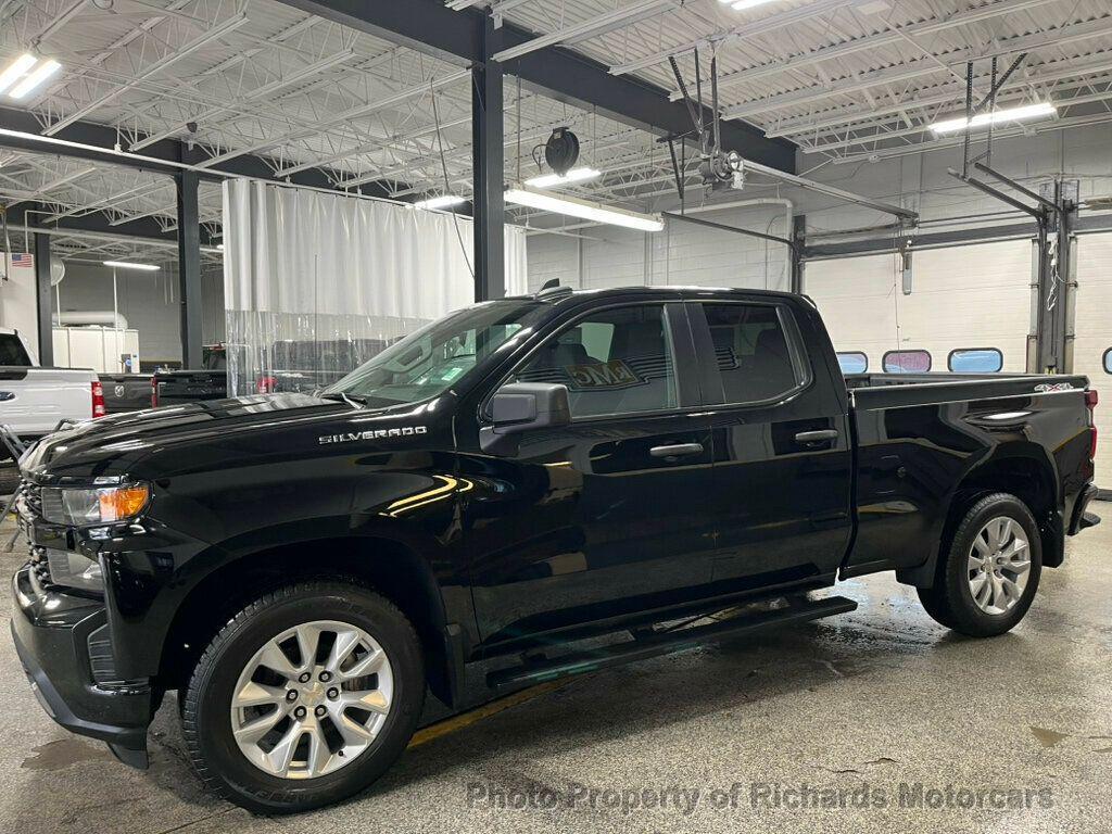 used 2022 Chevrolet Silverado 1500 car, priced at $30,900