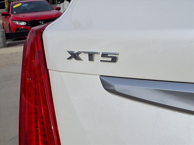 used 2019 Cadillac XT5 car, priced at $15,266