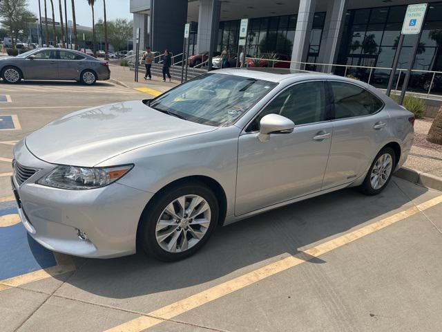 used 2014 Lexus ES 300h car, priced at $18,995