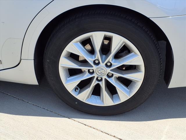 used 2014 Lexus ES 300h car, priced at $18,790