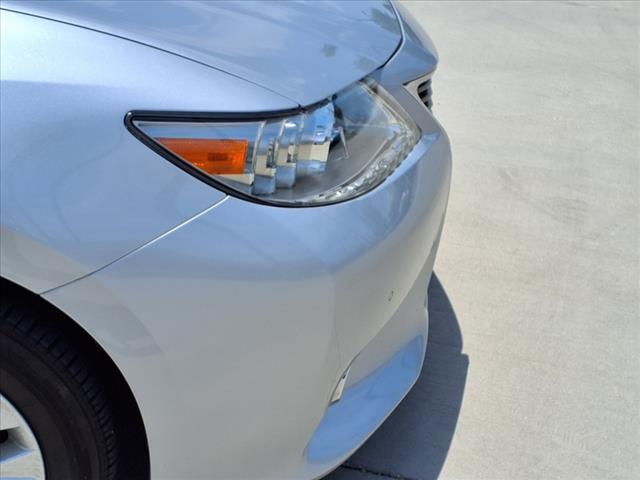used 2014 Lexus ES 300h car, priced at $18,790