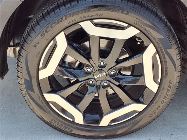 used 2024 Kia Telluride car, priced at $41,689