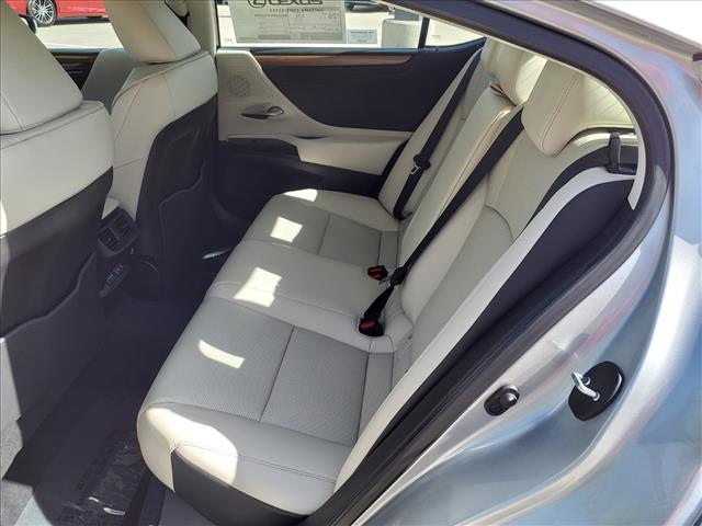 new 2025 Lexus ES 350 car, priced at $48,129