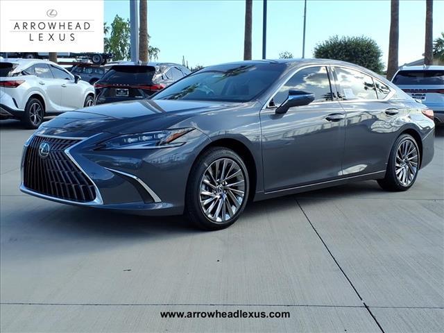 new 2025 Lexus ES 300h car, priced at $56,454