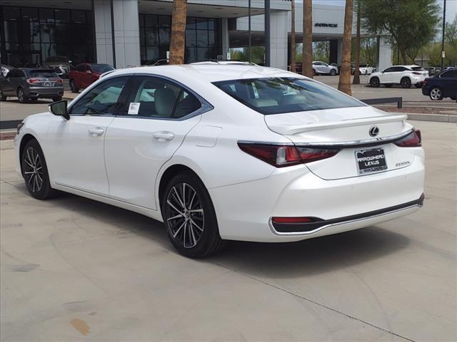 new 2025 Lexus ES 300h car, priced at $50,769