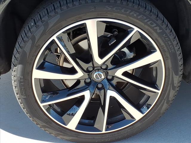 used 2023 Volvo XC90 car, priced at $40,999