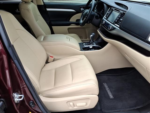 used 2018 Toyota Highlander car, priced at $27,840