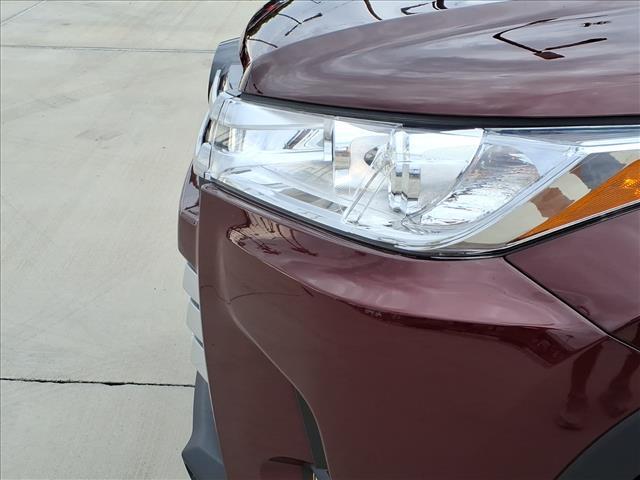 used 2018 Toyota Highlander car, priced at $27,840